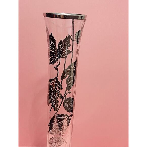 Vintage Silver City Sterling Bud Vase With Overlay Leaves Flanders 25th Edition - Picture 2 of 5